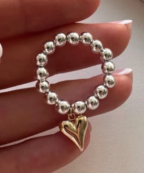 Vipoa(ヴィポア)の「Love Beads Ring(リング・レディース・シルバー/ゴールド・FREE)」の2枚目の写真