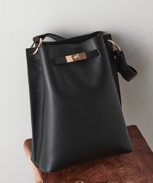 【美品】AULENTTI オウレンティ ワンショルダートートバック セール】【AULENTTI】2wayレザーワンハンドルショルダートート