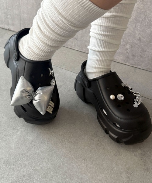 WEGO（ウィゴー）の「WEGO/【25年春夏新作】パーツ付き厚底ラバーサンダル（サンダル・レディース・ブラック/ホワイト・LARGE/MEDIUM/SMALL）」の8枚目の写真