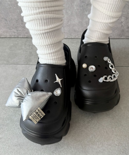 WEGO（ウィゴー）の「WEGO/【25年春夏新作】パーツ付き厚底ラバーサンダル（サンダル・レディース・ブラック/ホワイト・LARGE/MEDIUM/SMALL）」の9枚目の写真