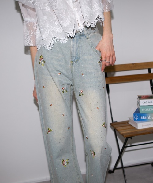 pumpkin port(パンプキンポート)の「ジルコン×花刺繍 デニムロングパンツ(デニムパンツ・レディース・ブルー/ネイビー・S/M/L/LL/SS)」の7枚目の写真