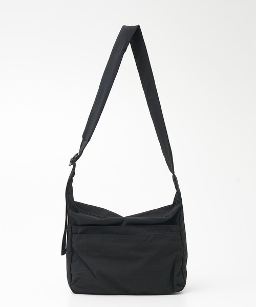 EARTH MADE（アースメイド）の「【WEB限定】【EARTH MADE】7ポケット ショルダーバッグ（ショルダーバッグ・レディース・ライトグレー/ライトベージュ/ブラック・フリー）」の8枚目の写真