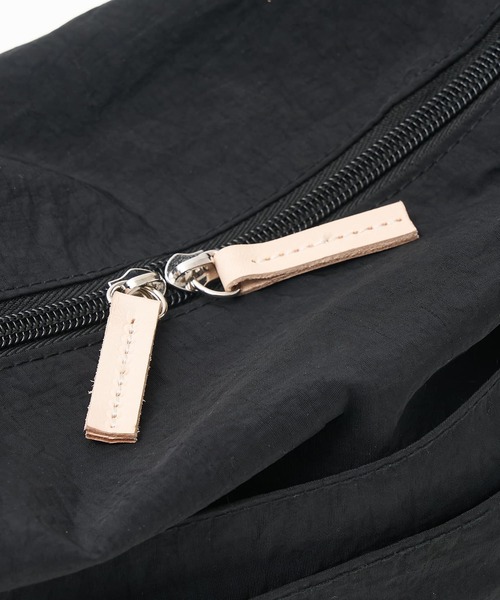 EARTH MADE（アースメイド）の「【WEB限定】【EARTH MADE】7ポケット ショルダーバッグ（ショルダーバッグ・レディース・ライトグレー/ライトベージュ/ブラック・フリー）」の13枚目の写真