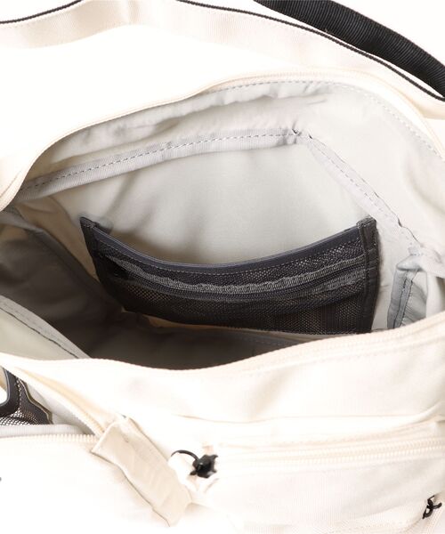 IO（イオ）（イオ）の「fulcro /フルクロ / City  ショルダーユティル / fma-0024（ショルダーバッグ・レディース・アイボリー/ネイビー/ベージュ/ブラック/オリーブ・ONESIZE）」の13枚目の写真