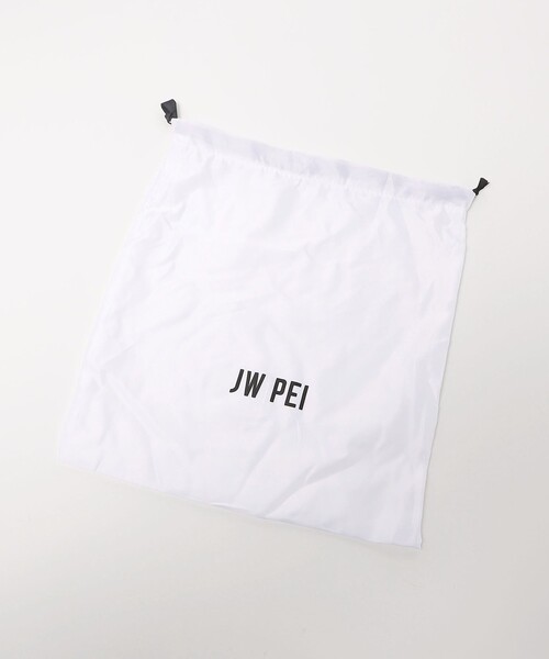 JW PEI◇Arlene ハートシェイプのバッグ【送料関税込】 Arlene Velvet Heart Shaped Bag - Blue | JW PEI