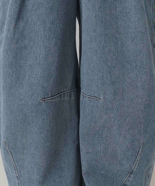 A part by（アパートバイ）の「【セレクト】TREB BALLOON（デニムパンツ・レディース・ライトブルー/ネイビー・X-SMALL）」の14枚目の写真