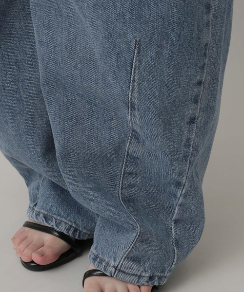A part by（アパートバイ）の「【セレクト】TREB BALLOON（デニムパンツ・レディース・ライトブルー/ネイビー・X-SMALL）」の15枚目の写真