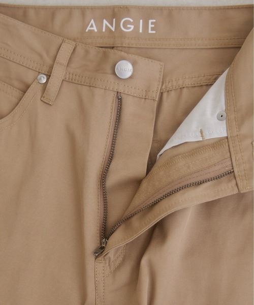 ANGIE(アンジー)の「カーブ チノ パンツ(チノパンツ・レディース・ベージュ・MEDIUM/SMALL/LARGE)」の14枚目の写真