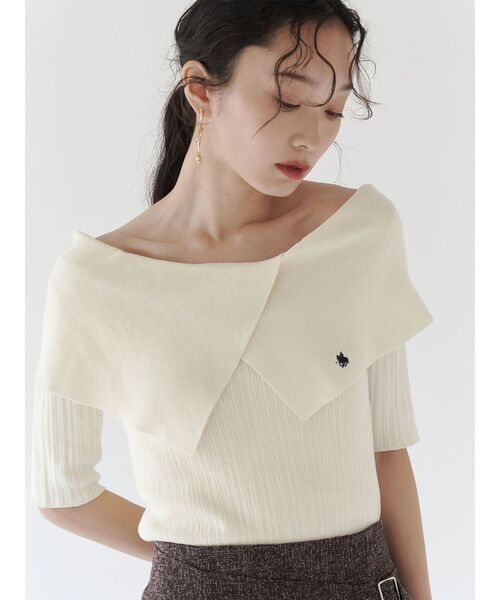 POLO BCS（ポロ ビーシーエス）の「【POLO BCSコラボ】アシメカラーネックリブニットプルオーバー（ニット/セーター・レディース・ベージュ/ネイビー/イエロー/アイボリー・FREE）」の20枚目の写真