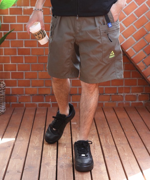 GERRY(ジェリー)の「GERRY ガーデニングショートパンツ(その他パンツ・メンズ・ブラック/チャコールグレー/ベージュ/カーキ・MEDIUM/X-LARGE/LARGE)」の4枚目の写真