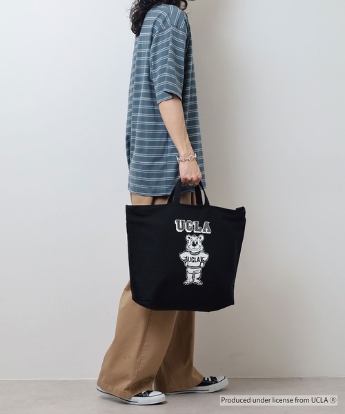 UCLA(ユーシーエルエー)の「UCLA 2WAY SHOUDER TOTE BAG カレッジ スマホポケット(ショルダーバッグ・メンズ・ナチュラル/ブラック・FREE)」の12枚目の写真