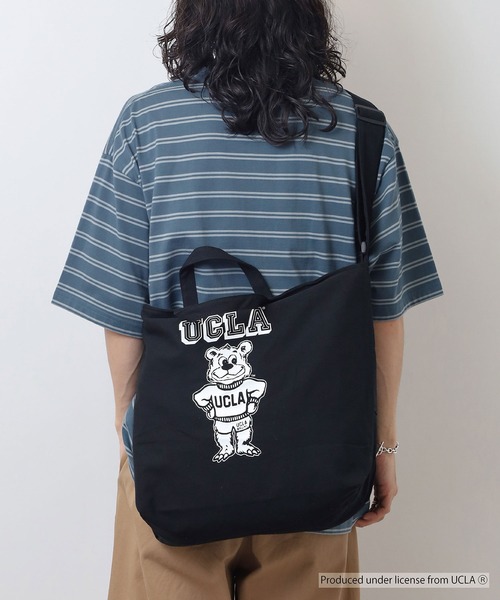 UCLA(ユーシーエルエー)の「UCLA 2WAY SHOUDER TOTE BAG カレッジ スマホポケット(ショルダーバッグ・メンズ・ナチュラル/ブラック・FREE)」の6枚目の写真