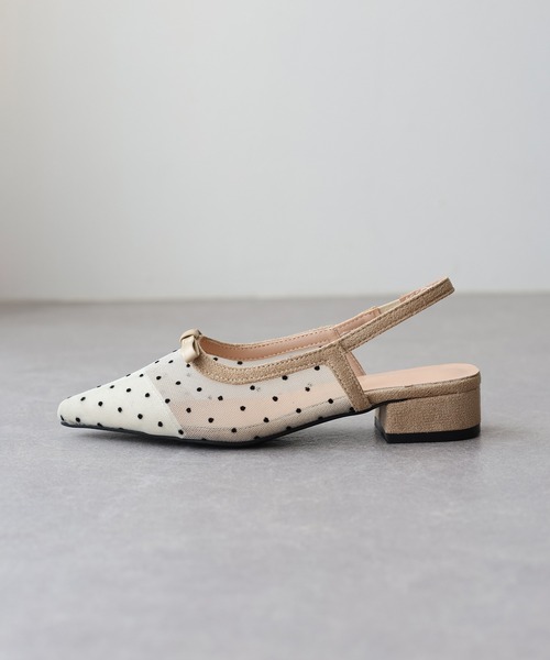 BLUEEAST（ブルーイースト）の「シアードットリボンパンプス（パンプス・レディース・ブラック/ベージュ・MEDIUM/LARGE）」の10枚目の写真