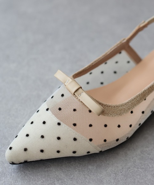 BLUEEAST（ブルーイースト）の「シアードットリボンパンプス（パンプス・レディース・ブラック/ベージュ・MEDIUM/LARGE）」の12枚目の写真