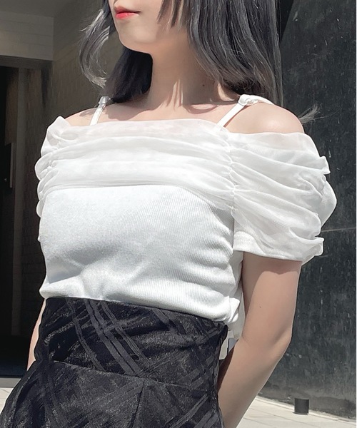 abc une face(アーベーセーアンフェイス)の「チュールオフショルトップス(Tシャツ/カットソー・レディース・ブルー/ブラック/ホワイト・FREE)」の4枚目の写真