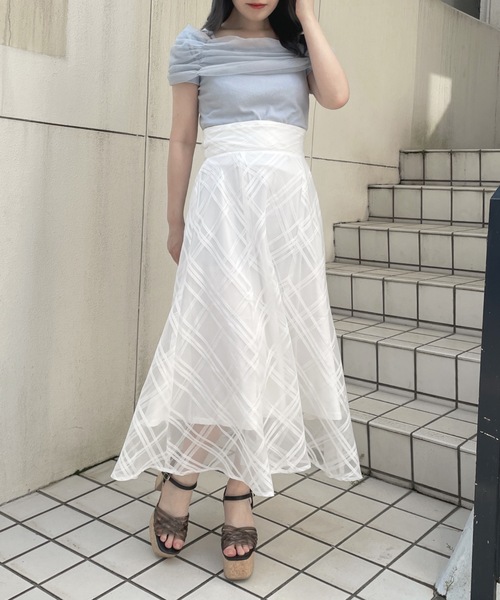 abc une face(アーベーセーアンフェイス)の「チュールオフショルトップス(Tシャツ/カットソー・レディース・ブルー/ブラック/ホワイト・FREE)」の21枚目の写真