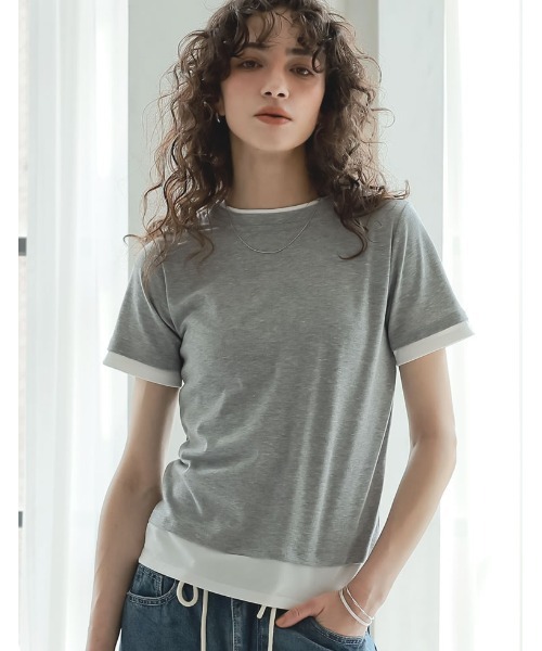Re:EDIT(リエディ)の「レイヤード風シアースムース半袖トップス(Tシャツ/カットソー・レディース・ホワイト系その他/グレー系その他2/グレー系その他3/ブラック系その他/グレー系その他/ブラウン系その他・MEDIUM/LARGE)」の3枚目の写真