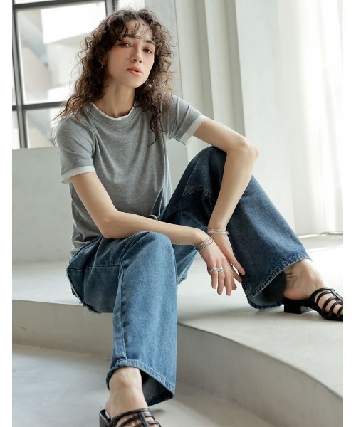 Re:EDIT(リエディ)の「レイヤード風シアースムース半袖トップス(Tシャツ/カットソー・レディース・ホワイト系その他/グレー系その他2/グレー系その他3/ブラック系その他/グレー系その他/ブラウン系その他・MEDIUM/LARGE)」の7枚目の写真