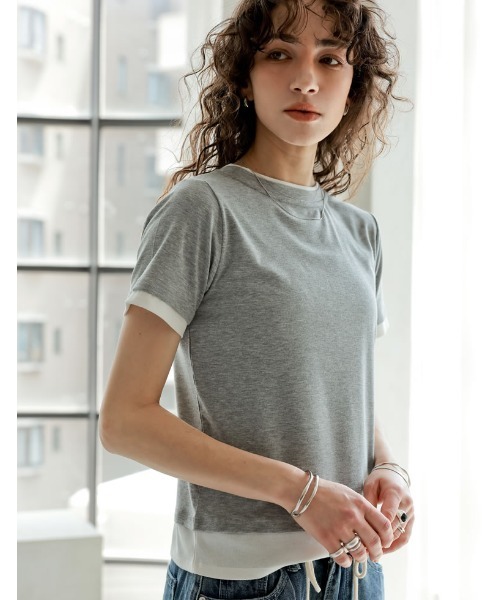 Re:EDIT(リエディ)の「レイヤード風シアースムース半袖トップス(Tシャツ/カットソー・レディース・ホワイト系その他/グレー系その他2/グレー系その他3/ブラック系その他/グレー系その他/ブラウン系その他・MEDIUM/LARGE)」の9枚目の写真