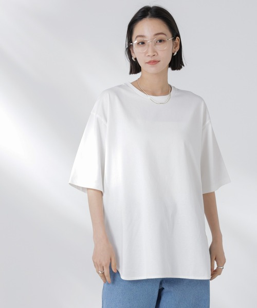 NANO universe(ナノユニバース)の「STORATECH 機能素材ラウンドヘムTシャツ(Tシャツ/カットソー・レディース・ブラック/ホワイト/ベージュ・FREE)」の4枚目の写真