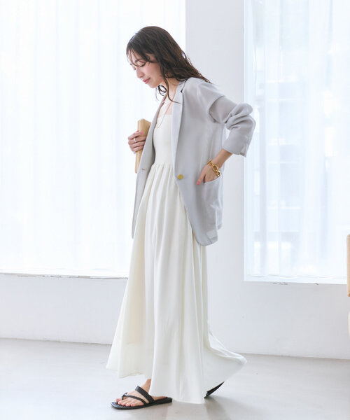 La boutique BonBon（ラブティックボンボン）の「【涼しく羽織れる】メッシュライトシングルジャケット（テーラードジャケット・レディース・ライトグレー/ネイビー・FREE）」の8枚目の写真