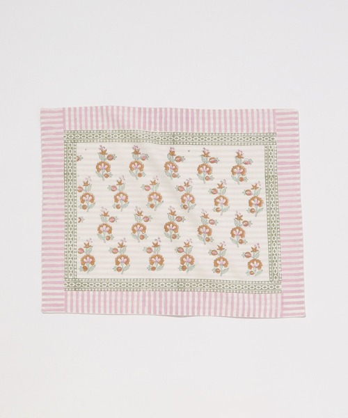 GEORGE'S(ジョージズ)の「ブロックプリント ランチョンマット(ランチョンマット/テーブルウェア・レディース・ホワイト系その他/ホワイト/その他3/その他2/その他1・FREE)」の1枚目の写真