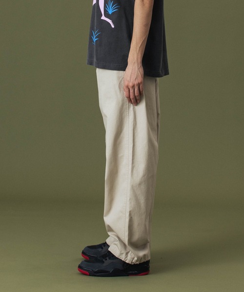 XLARGE（エクストララージ）の「EASY WORK PANTS（その他パンツ・メンズ・ベージュ/ブラック/オリーブ・S/M/L/XL）」の4枚目の写真