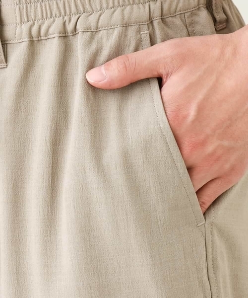 a.v.v（アーヴェヴェ）の「【接触冷感】セミルーズパンツ アンクル丈（セットアップ可）リライトシリーズ3（その他パンツ・メンズ・ブルー/チャコールグレー/モカ・48/46/50/44）」の13枚目の写真