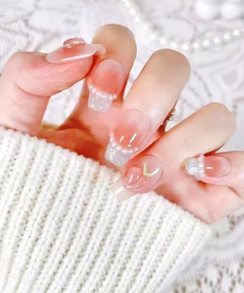 I ネイルセット　シンデレラバニティポーチ付き ネイルサロン コフレ(Coffret)｜ホットペッパービューティー