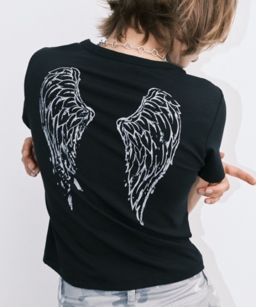 Midnight Move(ミッドナイトムーブ)の「A'GEM/9 × .kom 『MIDNIGHT MOVE/ミッドナイトムーブ』 ANGEL T-SHIRT/エンジェル半袖Tシャツ(Tシャツ/カットソー・レディース・ホワイト/ブラック/ライトブルー・FREE)」の1枚目の写真