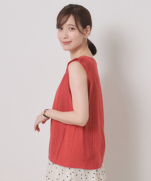 ITS'DEMO（イッツデモ）の「【洗濯機OK】ショルダーレースプルオーバー（Tシャツ/カットソー・レディース・ブラック/オフホワイト/ブルーグリーン/レッド系・00）」の18枚目の写真