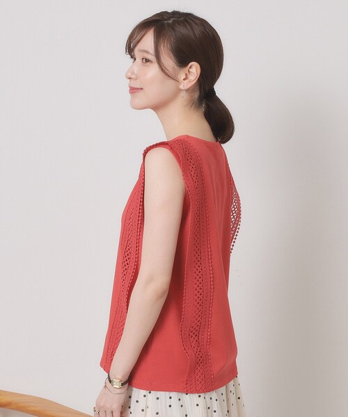 ITS'DEMO（イッツデモ）の「【洗濯機OK】ショルダーレースプルオーバー（Tシャツ/カットソー・レディース・ブラック/オフホワイト/ブルーグリーン/レッド系・00）」の10枚目の写真