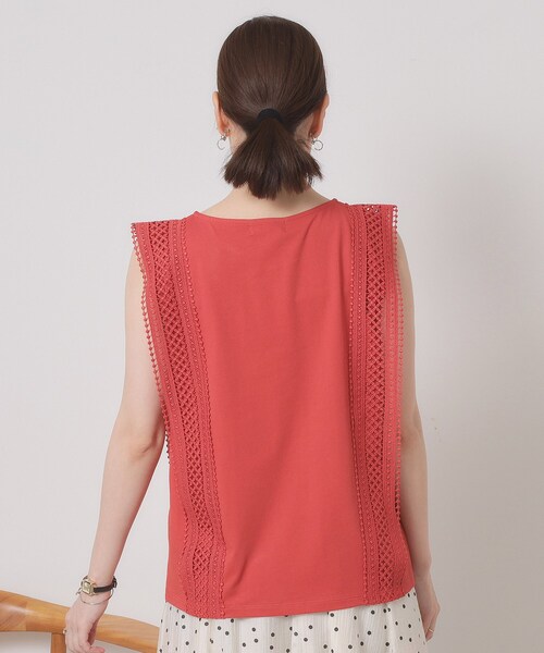 ITS'DEMO（イッツデモ）の「【洗濯機OK】ショルダーレースプルオーバー（Tシャツ/カットソー・レディース・ブラック/オフホワイト/ブルーグリーン/レッド系・00）」の11枚目の写真