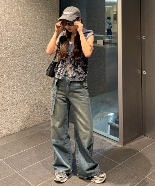 THROW by SLY（スローバイスライ）の「THROW MAYU KAKIHATA CAP キャップ（キャップ・レディース・バーガンディー/ブラック・FREE）」の8枚目の写真