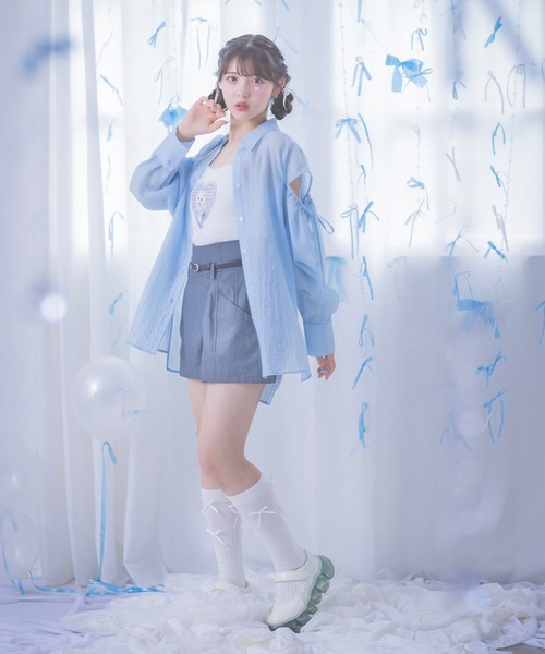 repipi armario（レピピ アルマリオ）の「【girly line】カタアキリボンシャツ（シャツ/ブラウス・キッズ・ホワイト/ピンク/ブルー・SMALL/MEDIUM/LARGE）」の14枚目の写真