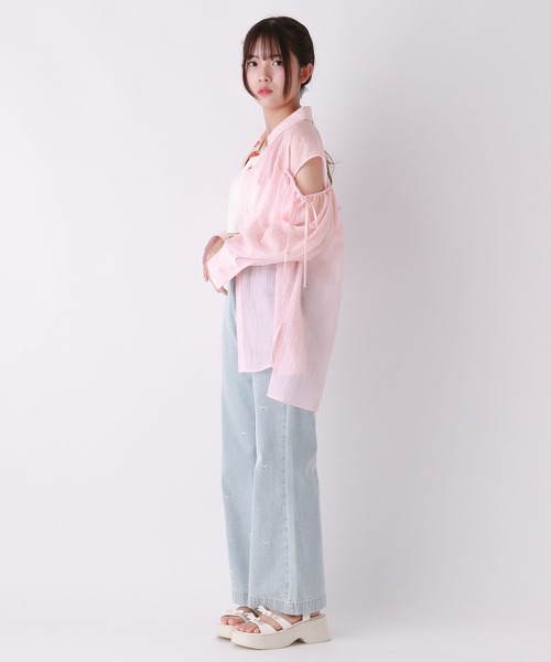 repipi armario（レピピ アルマリオ）の「【girly line】カタアキリボンシャツ（シャツ/ブラウス・キッズ・ホワイト/ピンク/ブルー・SMALL/MEDIUM/LARGE）」の21枚目の写真