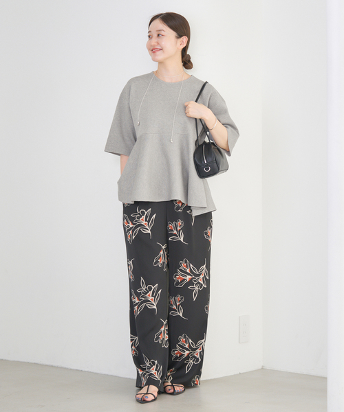 IENA（イエナ）の「Debussyペプラムプルオーバー（ニット/セーター・レディース・グレー/アイボリー・FREE）」の3枚目の写真