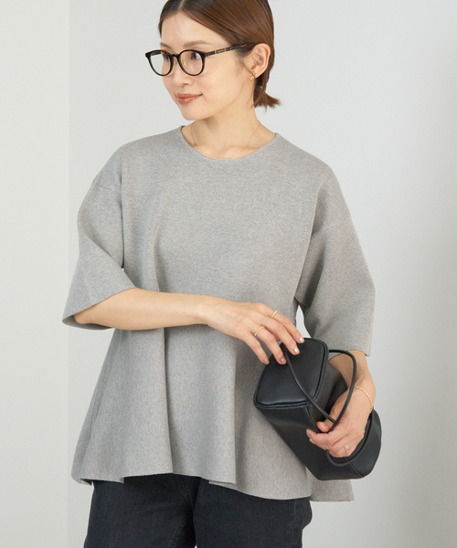 IENA（イエナ）の「Debussyペプラムプルオーバー（ニット/セーター・レディース・グレー/アイボリー・FREE）」の14枚目の写真