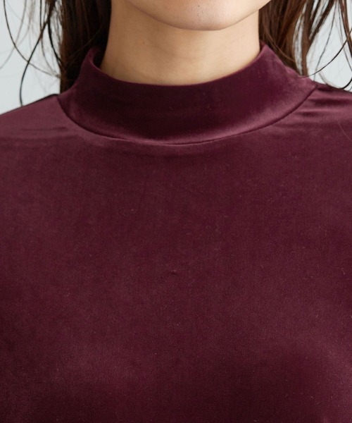 BELLUNA PLUS(ベルーナ)の「シアーベロア袖シャーリングプルオーバー(Tシャツ/カットソー・レディース・ブラック/グレー系その他/ワイン・LARGE/X-LARGE/MEDIUM)」の13枚目の写真