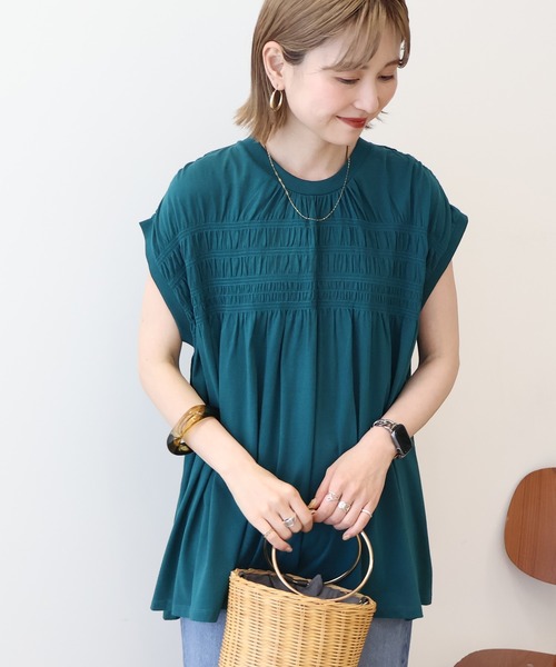 AMERICAN HOLIC(アメリカンホリック)の「シャーリング半袖フレアプルオーバー(Tシャツ/カットソー・レディース・ブラック/ラベンダー/ベージュ/グリーン/オフホワイト・L/M)」の8枚目の写真
