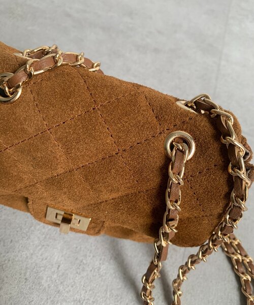 DouDou（ドゥドゥ）の「キルティングスウェードショルダー（ショルダーバッグ・レディース・グレー/キャメル・FREE）」の17枚目の写真