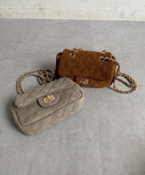 DouDou（ドゥドゥ）の「キルティングスウェードショルダー（ショルダーバッグ・レディース・グレー/キャメル・FREE）」の22枚目の写真