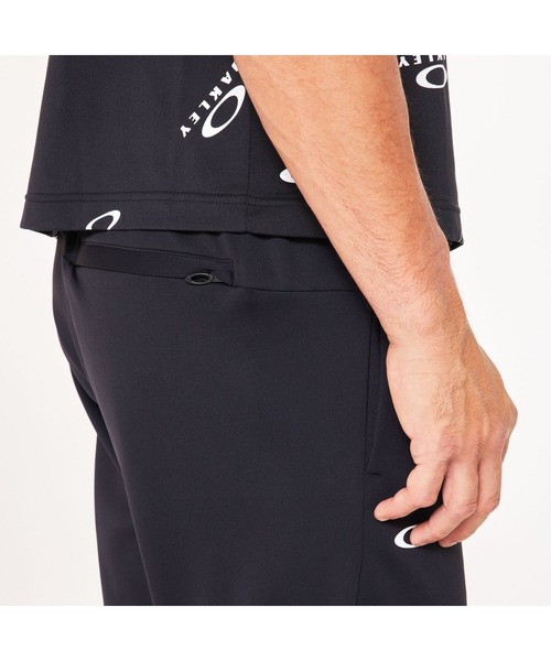 OAKLEY(オークリー)の「オークリー EN 3RDG SYNCHRONISM PANTS 7.7/パンツ/UPF50+/吸汗速乾/スポーツ・トレーニング/Oakley(その他パンツ・メンズ・ブラック/グレー・L/M/S/XL)」の3枚目の写真