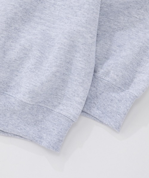 KAVU(カブー)の「KAVU/カブー Big Logo Sweat/ビッグロゴスウェット(スウェット・メンズ・ライトピンク/アッシュグレー/グレー・X-LARGE)」の6枚目の写真