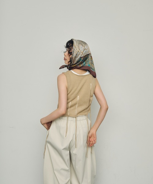 Trish（トリッシュ）の「麻タッチダメージニットベスト（ベスト・レディース・ブラウン/ベージュ・MEDIUM）」の6枚目の写真