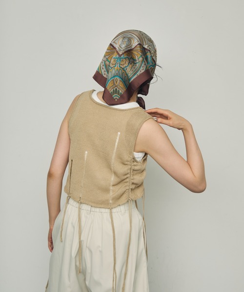 Trish（トリッシュ）の「麻タッチダメージニットベスト（ベスト・レディース・ブラウン/ベージュ・MEDIUM）」の5枚目の写真