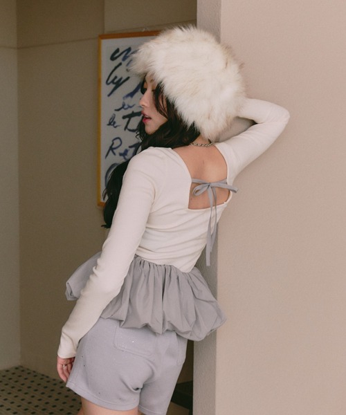 BLONDEY（ブロンディ）の「バックオープンリボンバルーンペプラム（Tシャツ/カットソー・レディース・ブラック/アイボリー・FREE）」の14枚目の写真