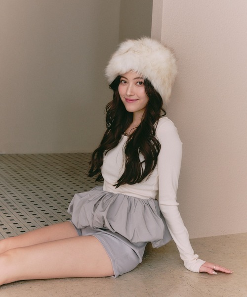 BLONDEY（ブロンディ）の「バックオープンリボンバルーンペプラム（Tシャツ/カットソー・レディース・ブラック/アイボリー・FREE）」の15枚目の写真