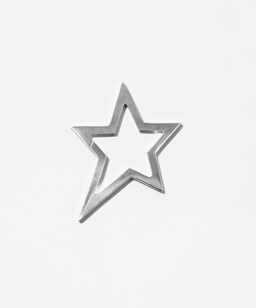 BED J.W. FORD（ベッドフォード）の「BED Star Carabiner（その他雑貨・メンズ・ゴールド/シルバー・FREE）」の3枚目の写真