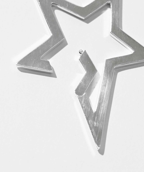 BED J.W. FORD（ベッドフォード）の「BED Star Carabiner（その他雑貨・メンズ・ゴールド/シルバー・FREE）」の4枚目の写真